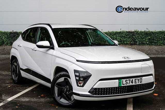 Hyundai KONA E (218ps) Advance White