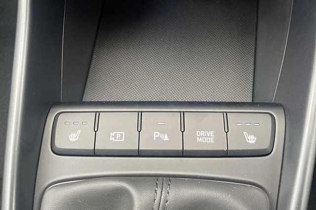 Hyundai Bayon Hatchback 1.0 TGDi Premium 5dr