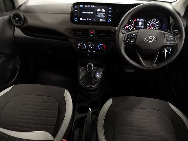 Hyundai i10 1.2 SE Connect 5 Door