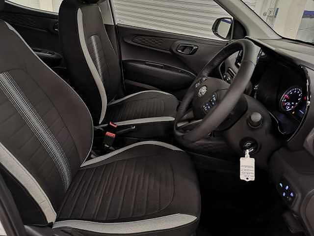 Hyundai i10 1.2 SE Connect 5 Door