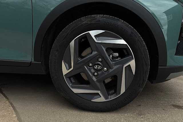 Hyundai BAYON 1.0 TGDi Ultimate 5dr DCT Green