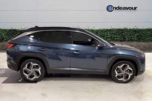 Hyundai TUCSON 1.6 TGDi Plug-in Hybrid Premium 5dr 4WD Auto