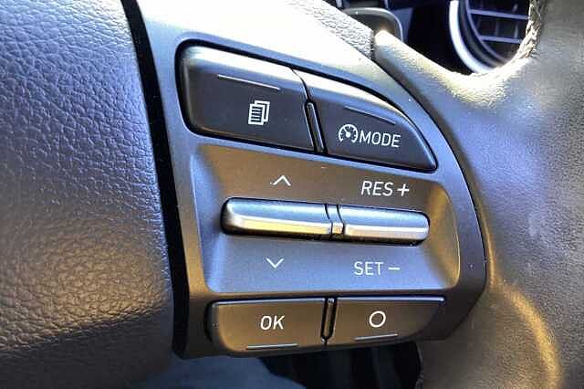 Hyundai KONA 1.6 GDi Hybrid Premium SE 5dr DCT