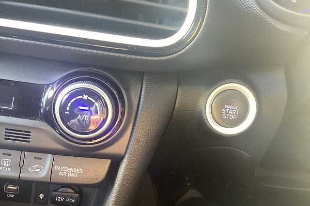 Hyundai KONA 1.6 GDi Hybrid Premium SE 5dr DCT