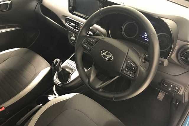 Hyundai i10 1.0 SE Connect 5 Door