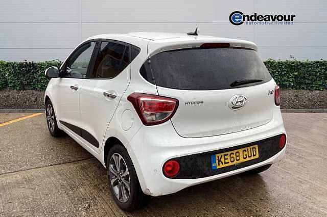 Hyundai i10 1.2 Premium SE 5dr Auto