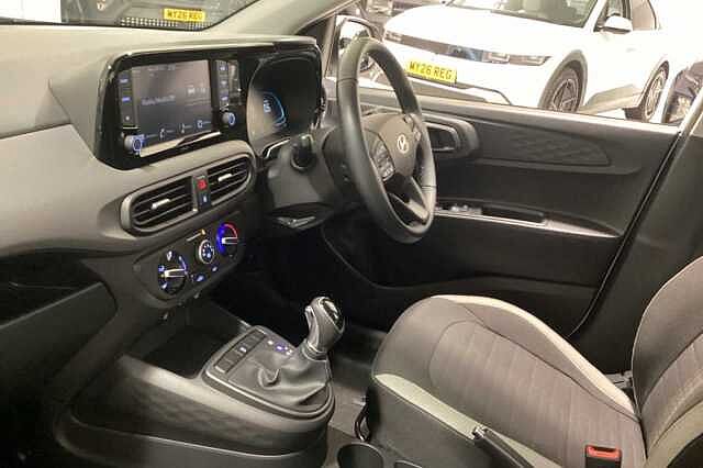 Hyundai i10 1.2 Advance 5dr Auto