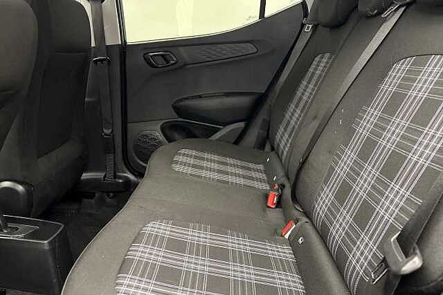 Hyundai i10 1.2 [79] Premium 5dr Auto [Nav]