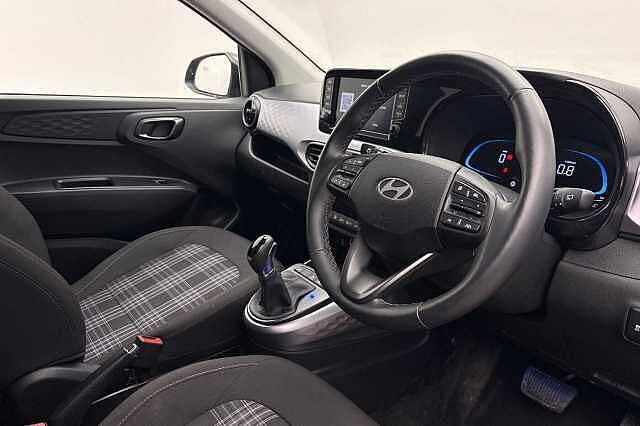 Hyundai i10 1.2 [79] Premium 5dr Auto [Nav]
