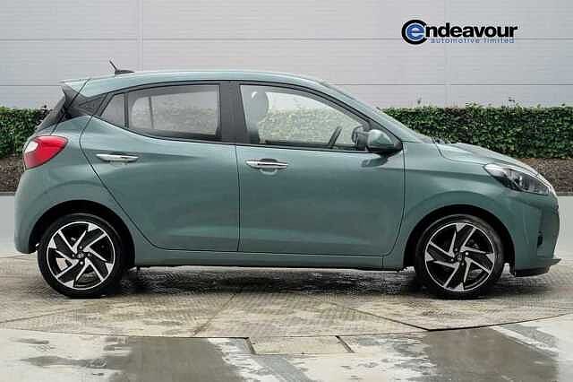 Hyundai i10 1.2 [79] Premium 5dr Auto [Nav]