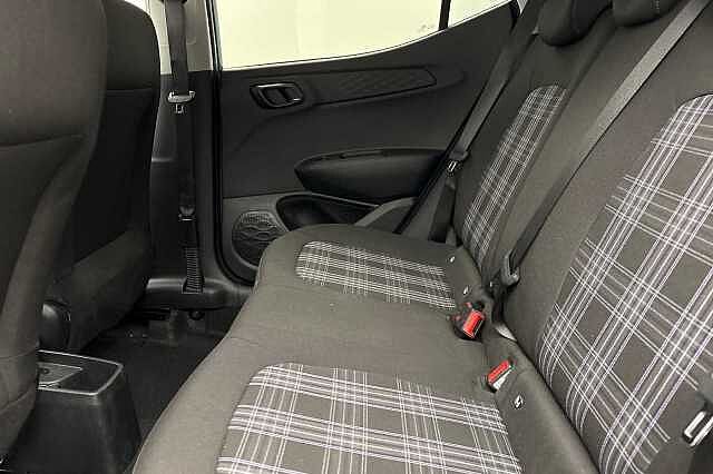 Hyundai i10 1.2 [79] Premium 5dr Auto [Nav]