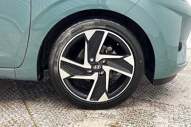 Hyundai i10 1.2 [79] Premium 5dr Auto [Nav]