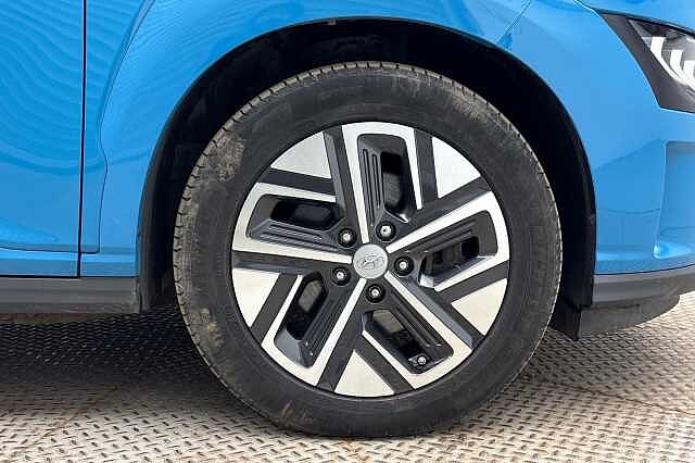 Hyundai KONA 150kW Premium 64kWh 5dr Auto