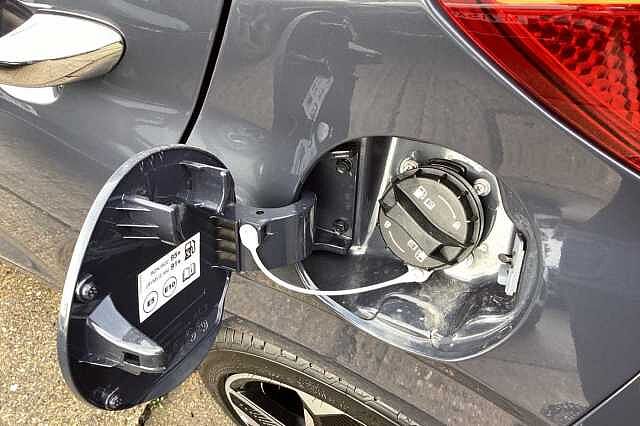 Hyundai i10 1.0 [63] Premium 5dr Auto [Nav]