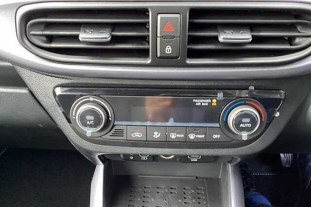 Hyundai i10 1.0 [63] Premium 5dr Auto [Nav]