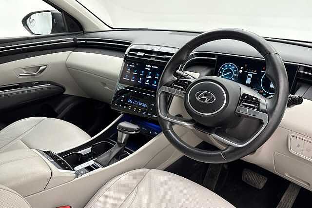 Hyundai TUCSON 1.6 TGDi 48V MHD Ultimate 5dr 2WD DCT Silver