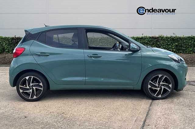 Hyundai i10 1.2 MPi Premium 5dr Auto