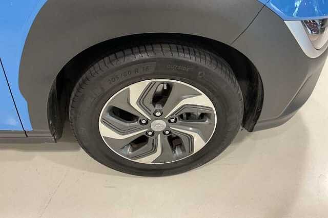 Hyundai KONA 1.6 GDi Hybrid SE Connect 5dr DCT Blue