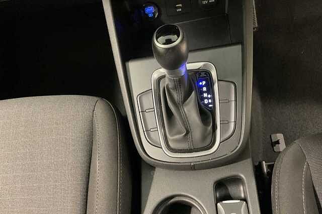 Hyundai KONA 1.6 GDi Hybrid SE Connect 5dr DCT Blue