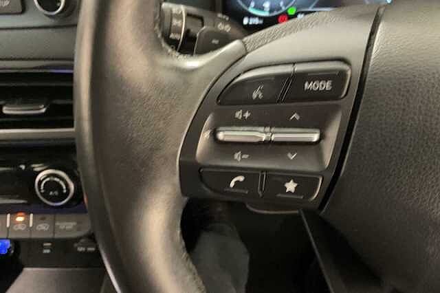 Hyundai KONA 1.6 GDi Hybrid SE Connect 5dr DCT Blue