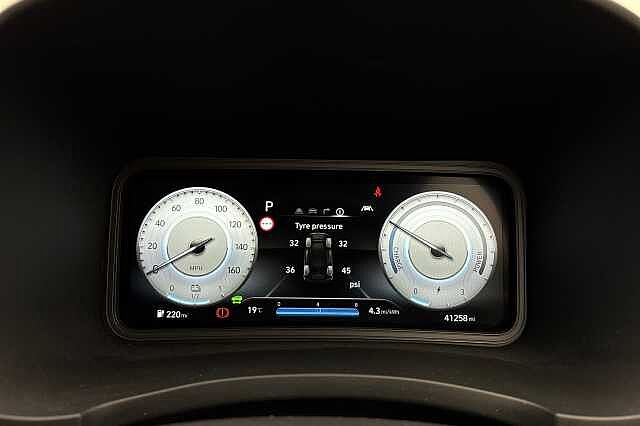Hyundai KONA 150kW Premium 64kWh 5dr Auto