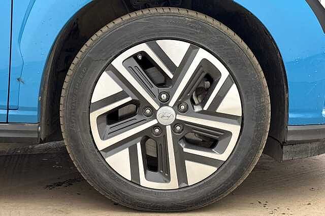 Hyundai KONA 150kW Premium 64kWh 5dr Auto