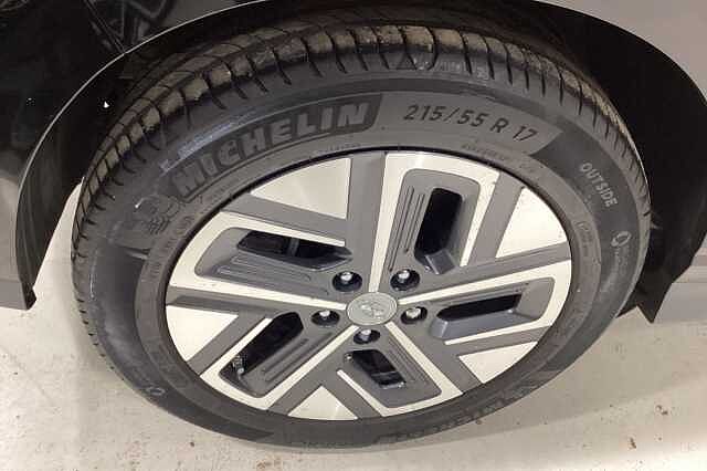 Hyundai KONA 100kW Premium 39kWh 5dr Auto