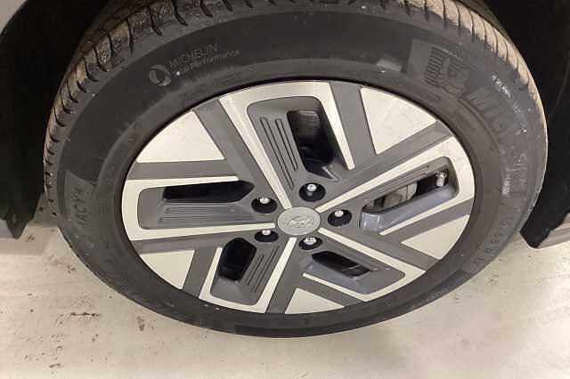 Hyundai KONA 100kW Premium 39kWh 5dr Auto