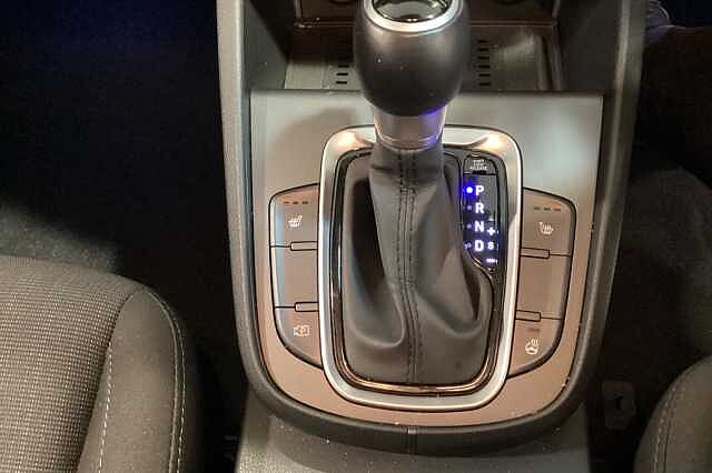 Hyundai KONA 1.6 GDi Hybrid Premium 5dr DCT