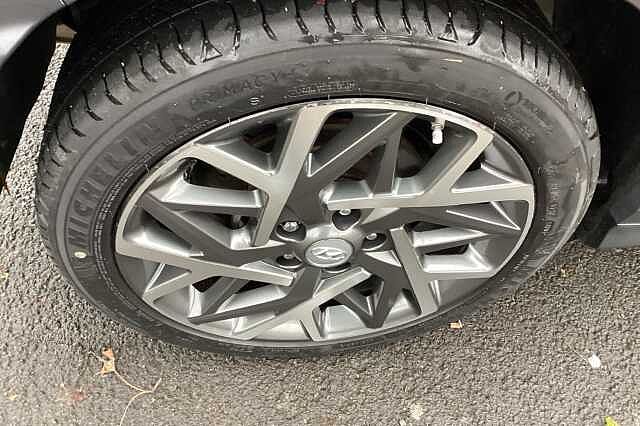 Hyundai KONA 1.6 GDi Hybrid Premium 5dr DCT