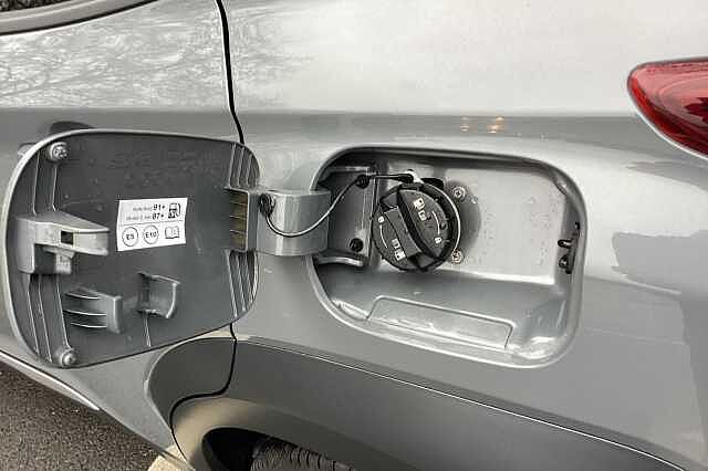 Hyundai KONA 1.6 GDi Hybrid Premium 5dr DCT