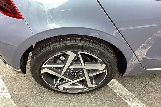 Hyundai i20 1.0T GDi Premium 5dr DCT Hatchback