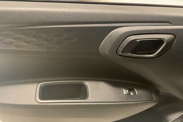 Hyundai i10 1.0 MPi SE Connect 5dr