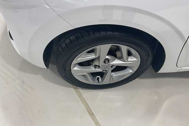 Hyundai i10 1.0 MPi SE Connect 5dr