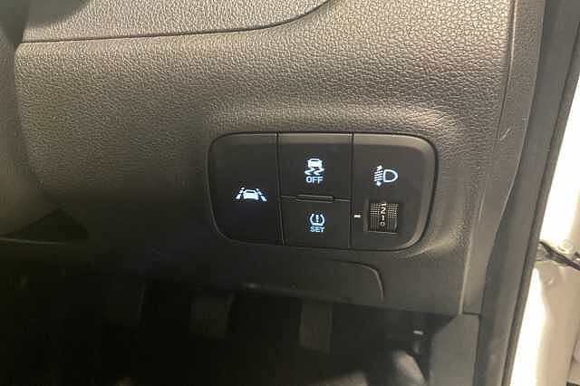 Hyundai i10 1.0 MPi SE Connect 5dr