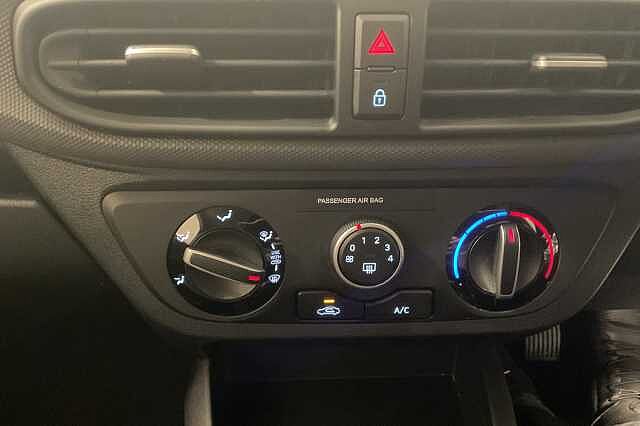 Hyundai i10 1.0 MPi SE Connect 5dr