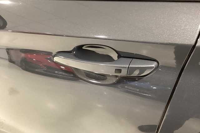 Hyundai KONA 1.6 GDi Hybrid Ultimate 5dr DCT