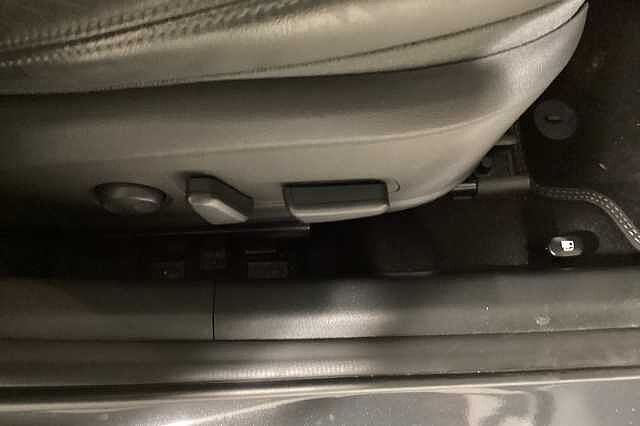 Hyundai KONA 1.6 GDi Hybrid Ultimate 5dr DCT