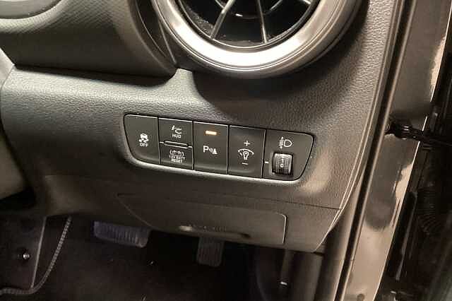Hyundai KONA 1.6 GDi Hybrid Ultimate 5dr DCT