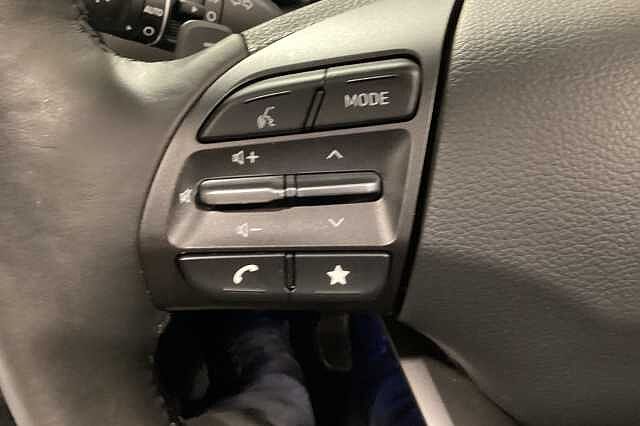 Hyundai KONA 1.6 GDi Hybrid Ultimate 5dr DCT
