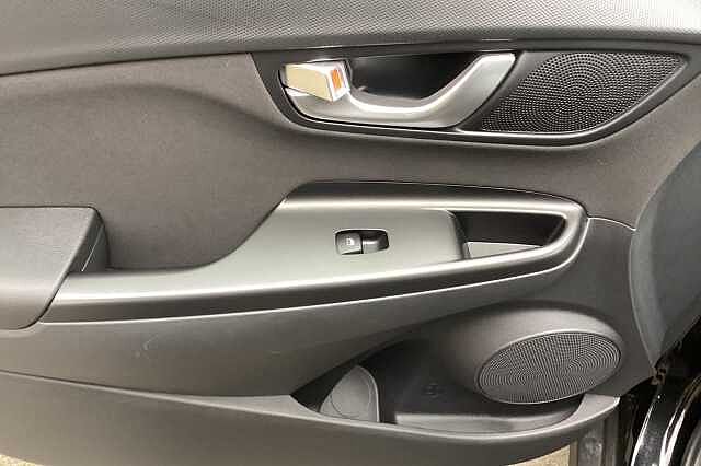 Hyundai KONA 1.6 GDi Hybrid SE Connect 5dr DCT