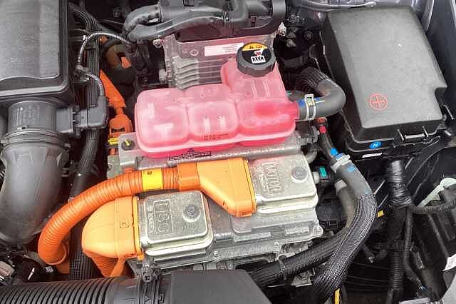 Hyundai KONA 1.6 GDi Hybrid SE Connect 5dr DCT