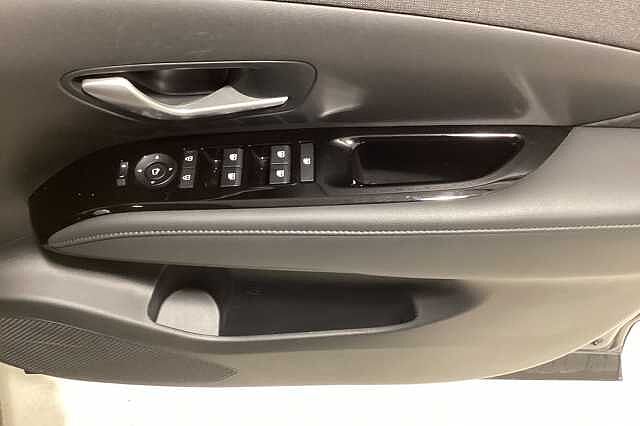 Hyundai TUCSON 1.6T Hybrid Ultimate 5dr Auto