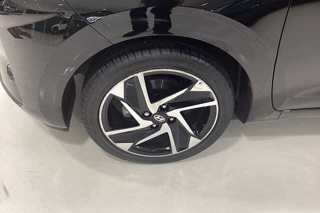 Hyundai i10 1.0 [63] Premium 5dr Auto [Nav]