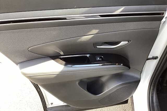 Hyundai TUCSON 1.6 TGDi Hybrid 230 Premium 5dr 2WD Auto