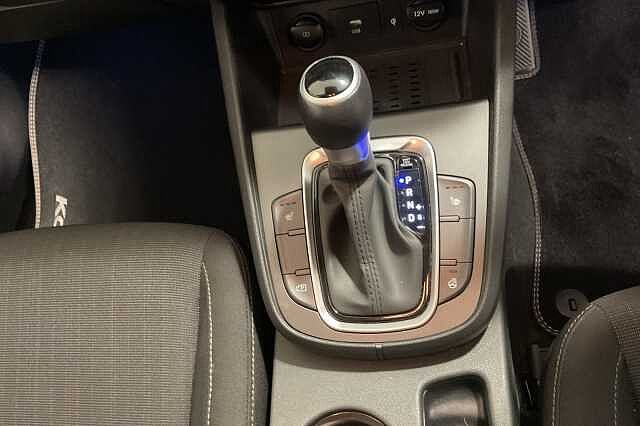 Hyundai KONA 1.6 GDi Hybrid Premium 5dr DCT