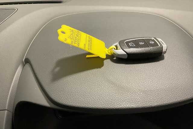 Hyundai KONA 1.6 GDi Hybrid Premium 5dr DCT