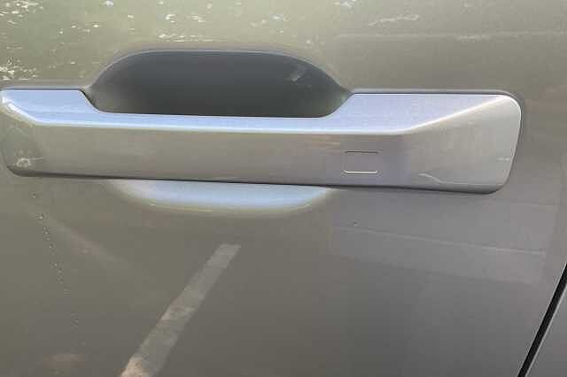 Hyundai SANTA FE 1.6 TGDi 239 Hybrid Ultimate 5dr Auto