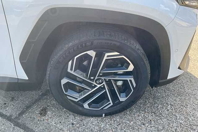 Hyundai TUCSON 1.6T Plug-in Hybrid Ultimate 5dr 4WD Auto