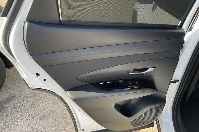 Hyundai TUCSON 1.6T Plug-in Hybrid Ultimate 5dr 4WD Auto